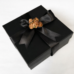 Feminen Işıltılı Çikolata